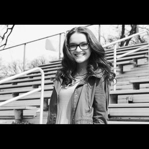 Meet your Posher, Anna